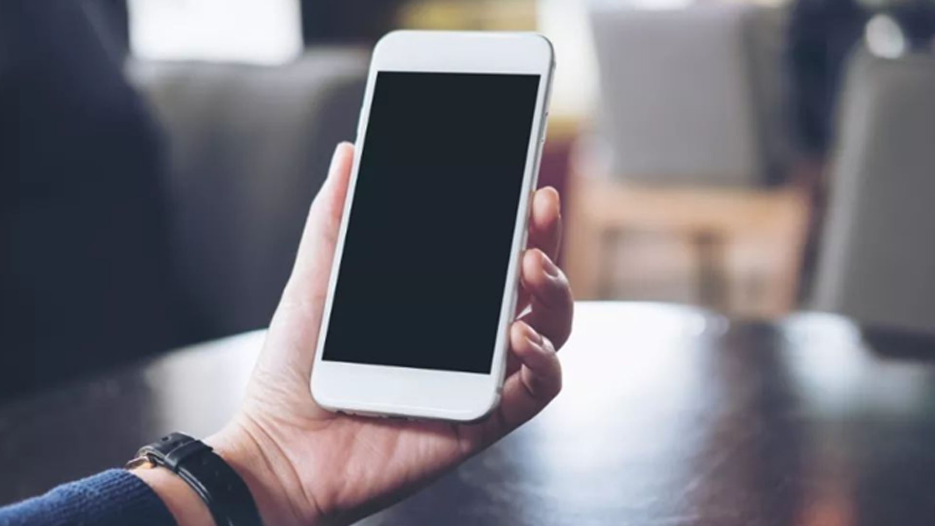 防止手機被監(jiān)聽的措施都在這兒了！