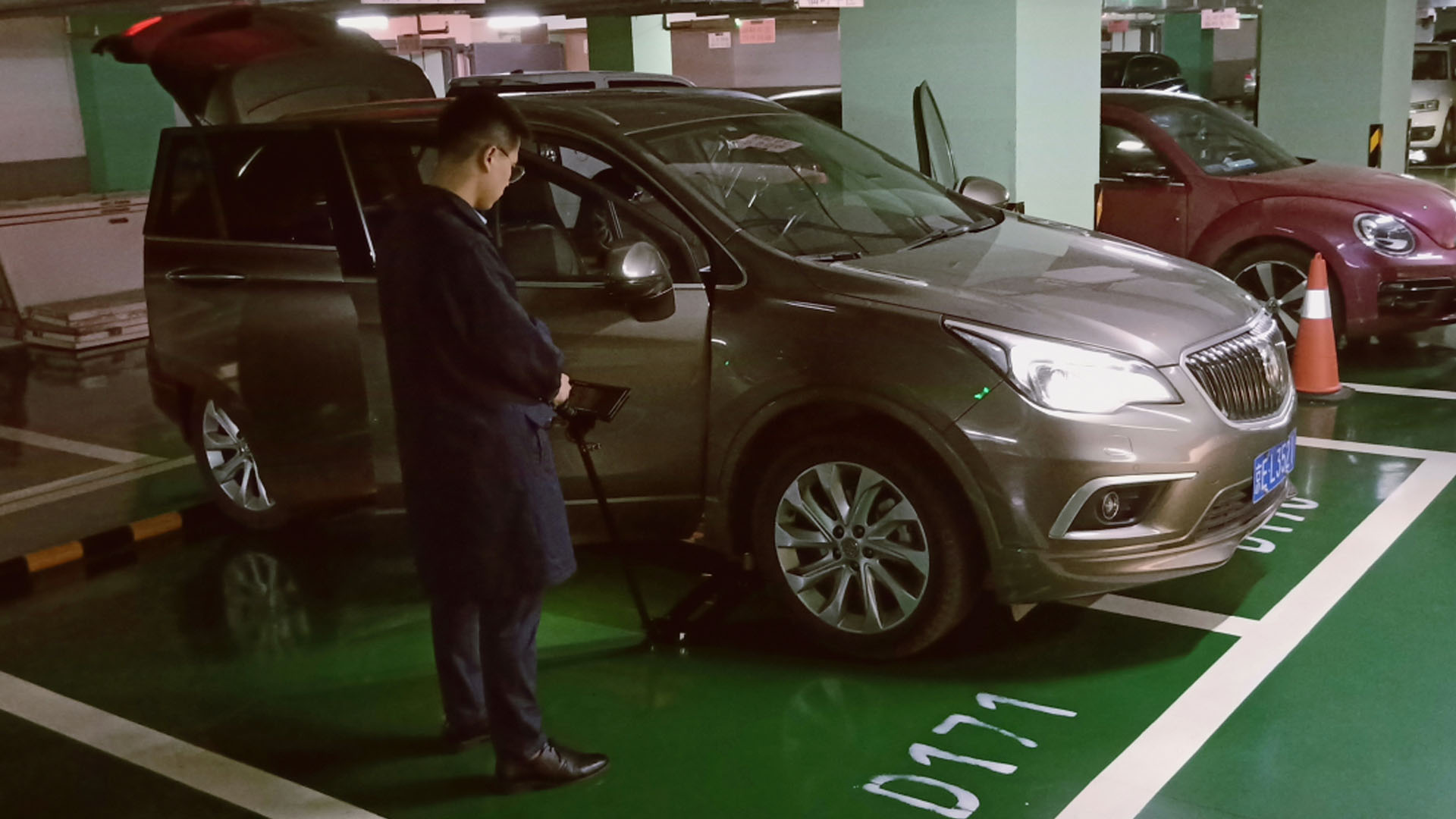 跟蹤定位設(shè)備，可比我們想象中難發(fā)現(xiàn)多了